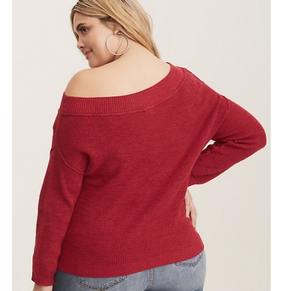 torrid Sweaters - [NWT] Torrid RED OFF SHOULDER PULLOVER SWEATER
Sz